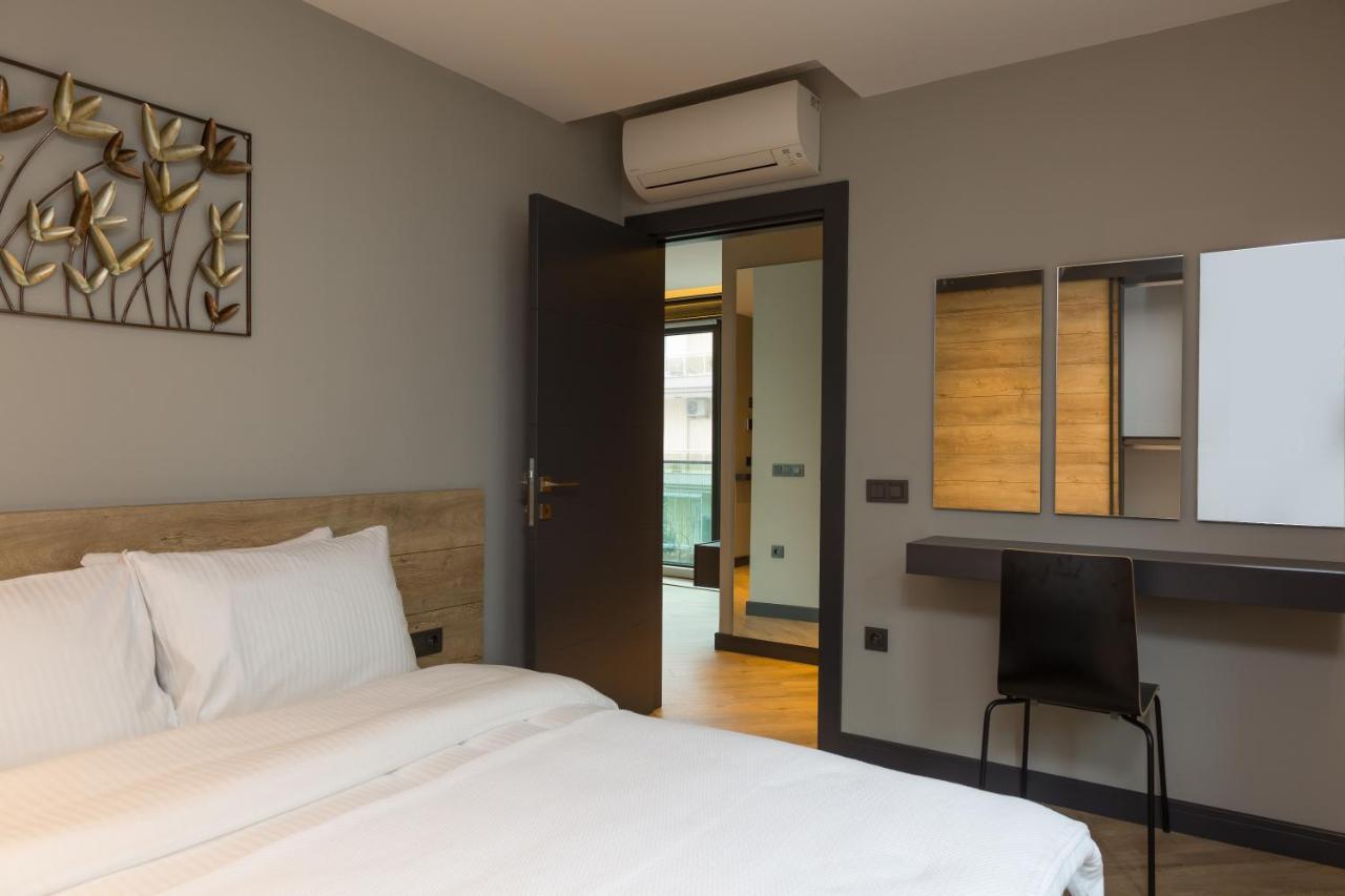 Z-suites *