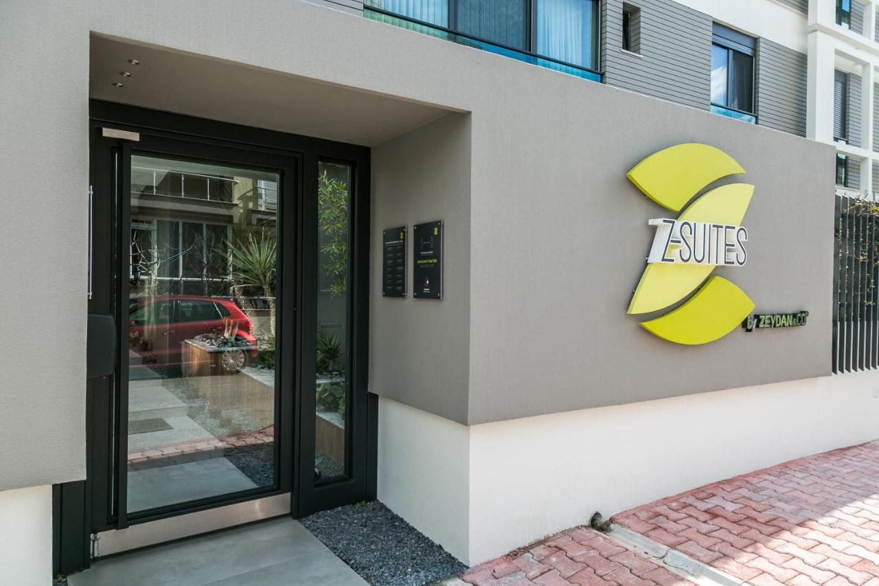Z-suites Aparthotel