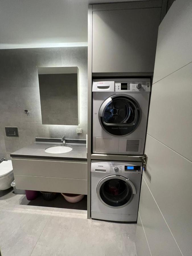 Z-suites *